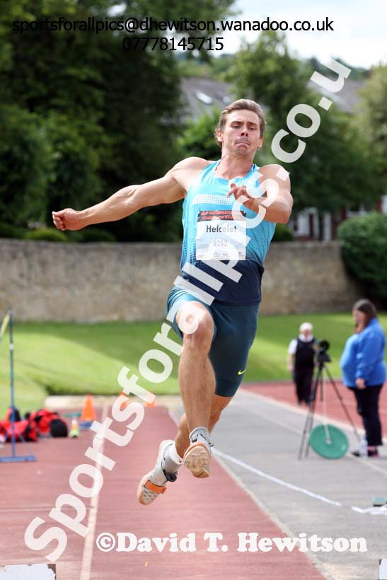 Senior mens long jump, EAP International Combined Events, Hexham Northumberland. Photo: David T. Hewitson/Sports for All Pics